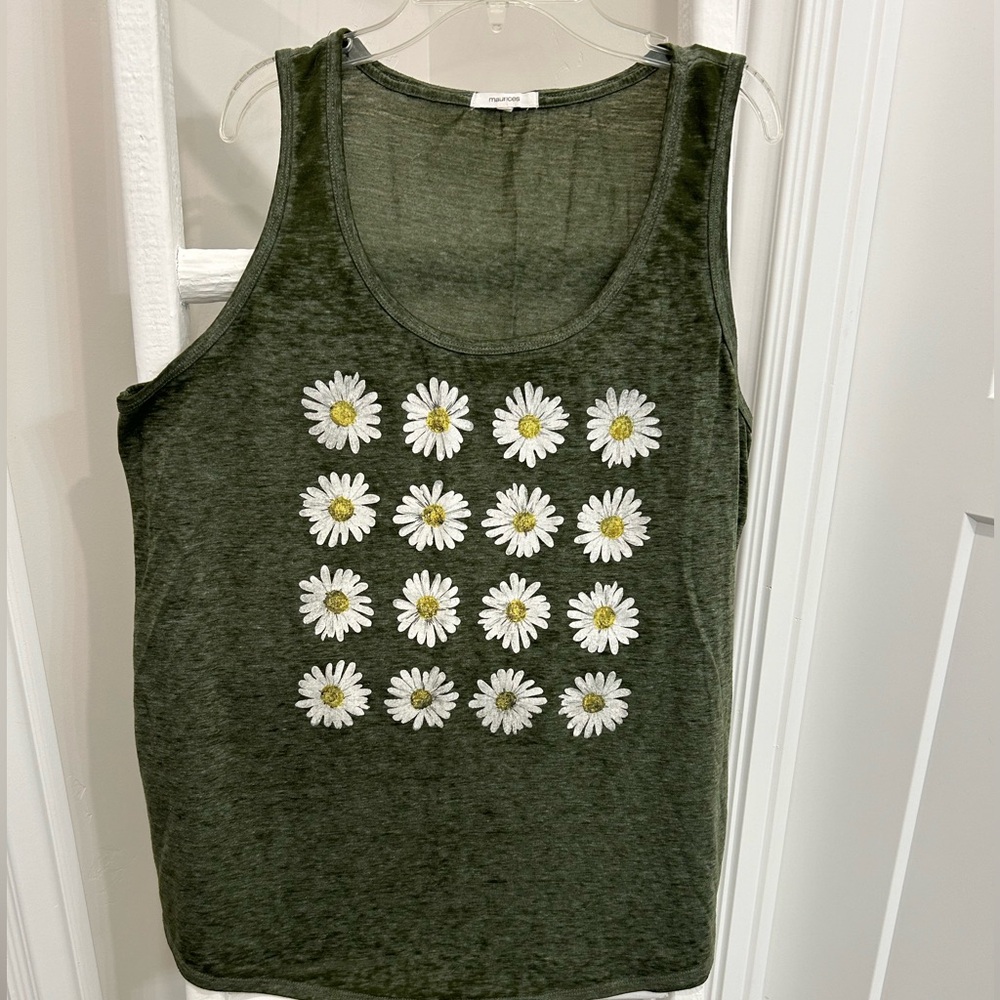 Pretty sunflower tank top